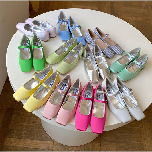 French-style Vintage Square-toe Satin Granny Shoes With A Buckle Strap