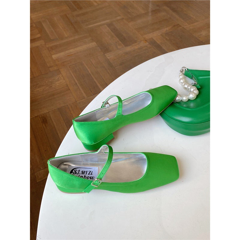 French-style Vintage Square-toe Satin Granny Shoes With A Buckle Strap