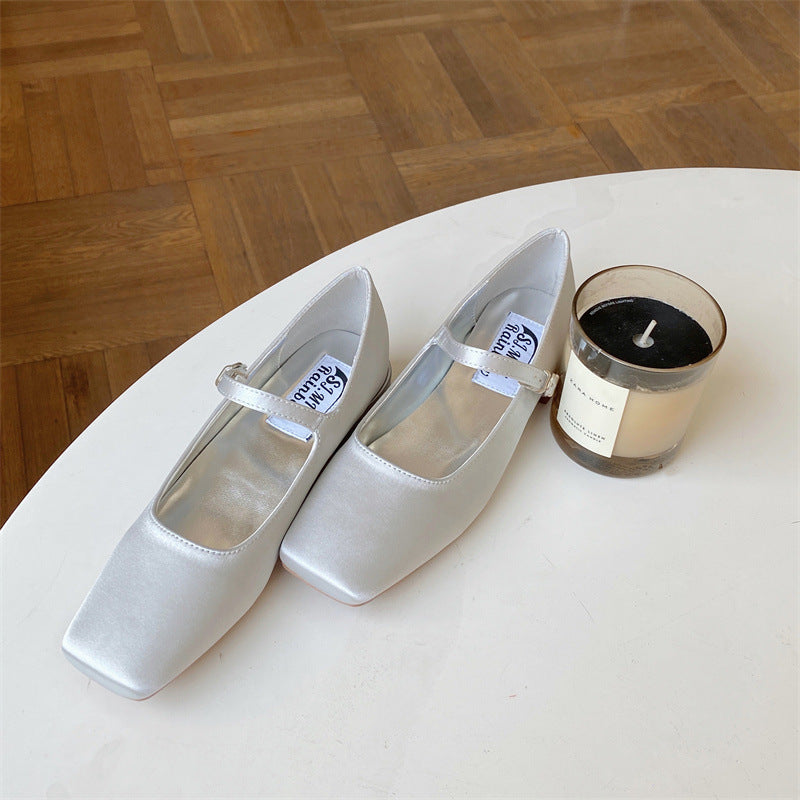 French-style Vintage Square-toe Satin Granny Shoes With A Buckle Strap